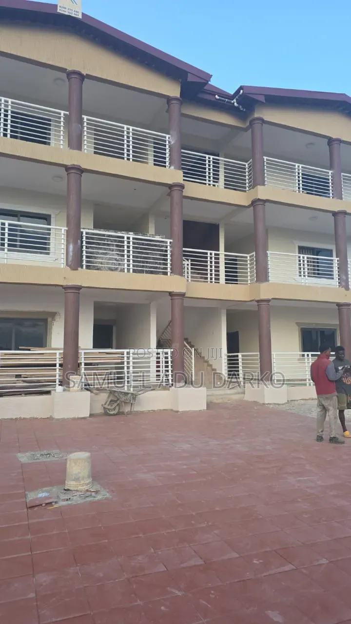 2bdrm Apartment in Pokuase for rent