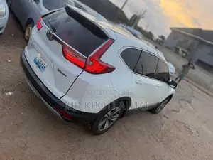Honda CR-V 2019 White