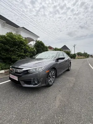 Honda Civic EX 4dr Sedan (2.0L 4cyl) 2017 Gray