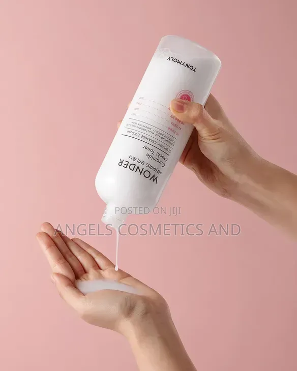 Tony Moly Wonder Ceramide Mochi Milky Toner