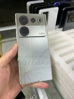ZTE nubia Z50 Ultra 256 GB Silver
