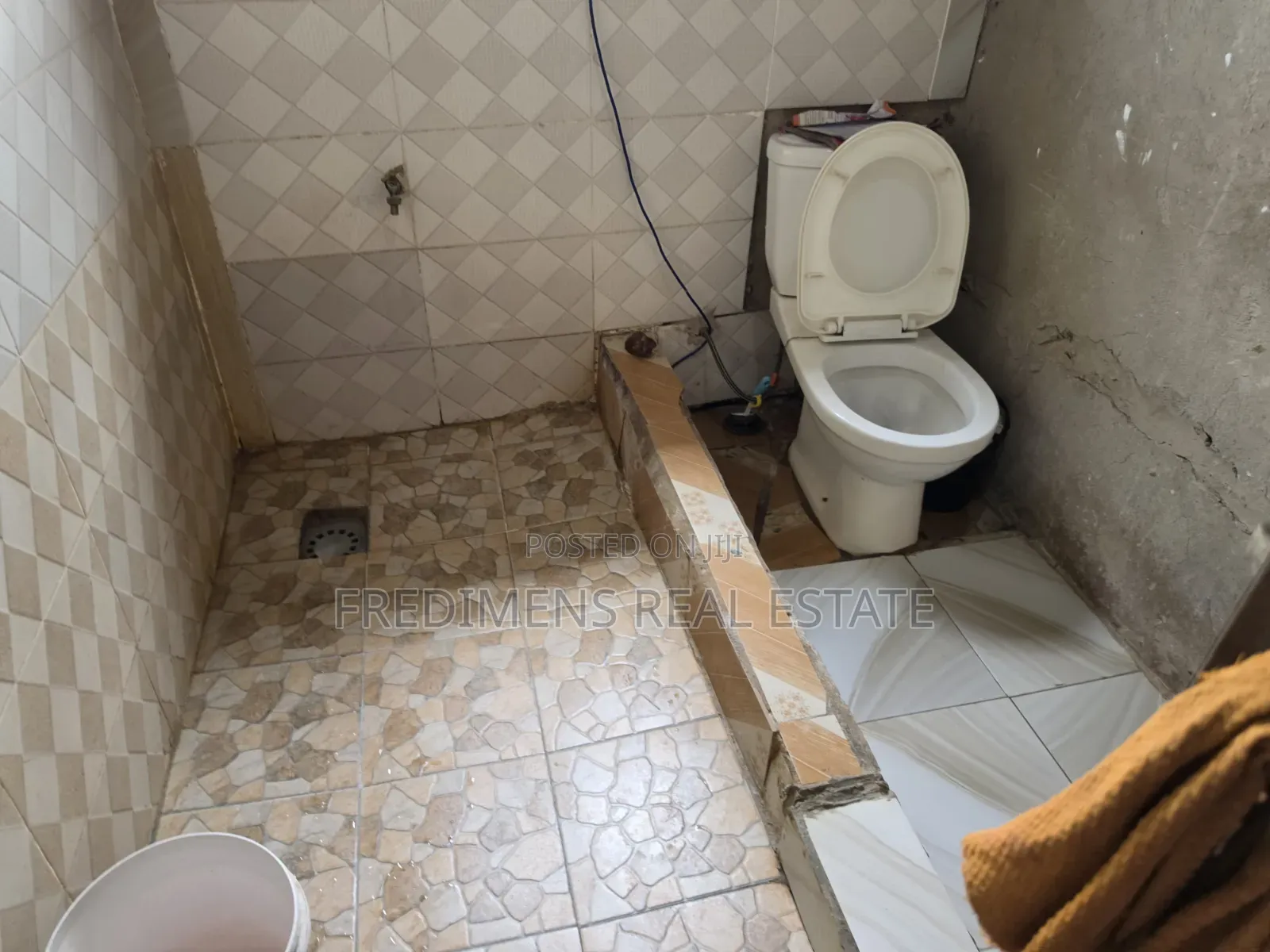 3bdrm House in Fredimens Real, Afigya-Kwabre for sale