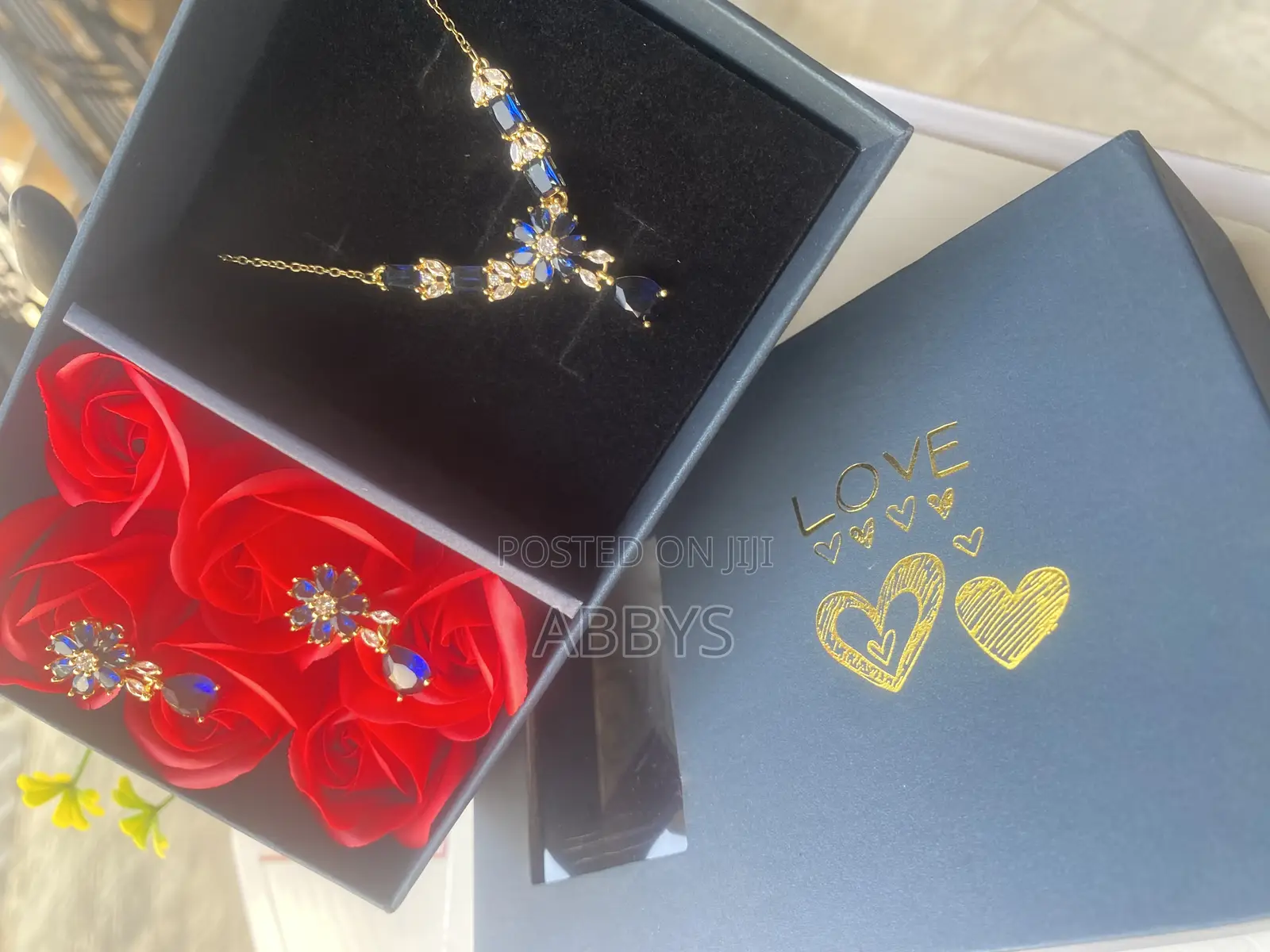 Royal Blue Floral Jewelry Set