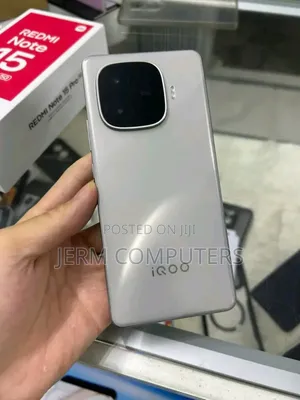 Vivo iQOO Z9 Turbo+ 256 GB White
