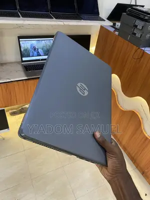 Laptop HP 15 4GB AMD A10 SSD 128GB