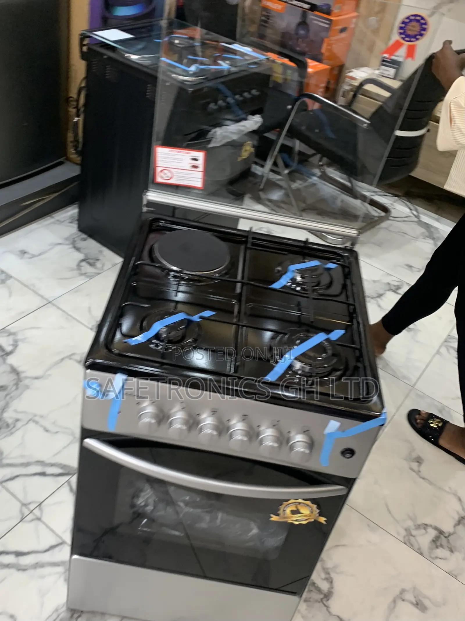 Most Reliable Volcano 3 Gas + 1 Electric Burner Cooker 50x50