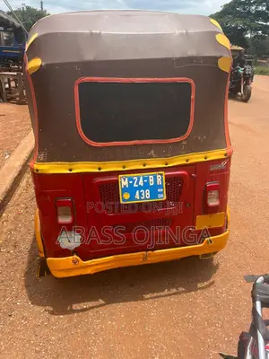 Bajaj RE 2024 Red