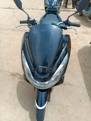 Honda 2025 Black