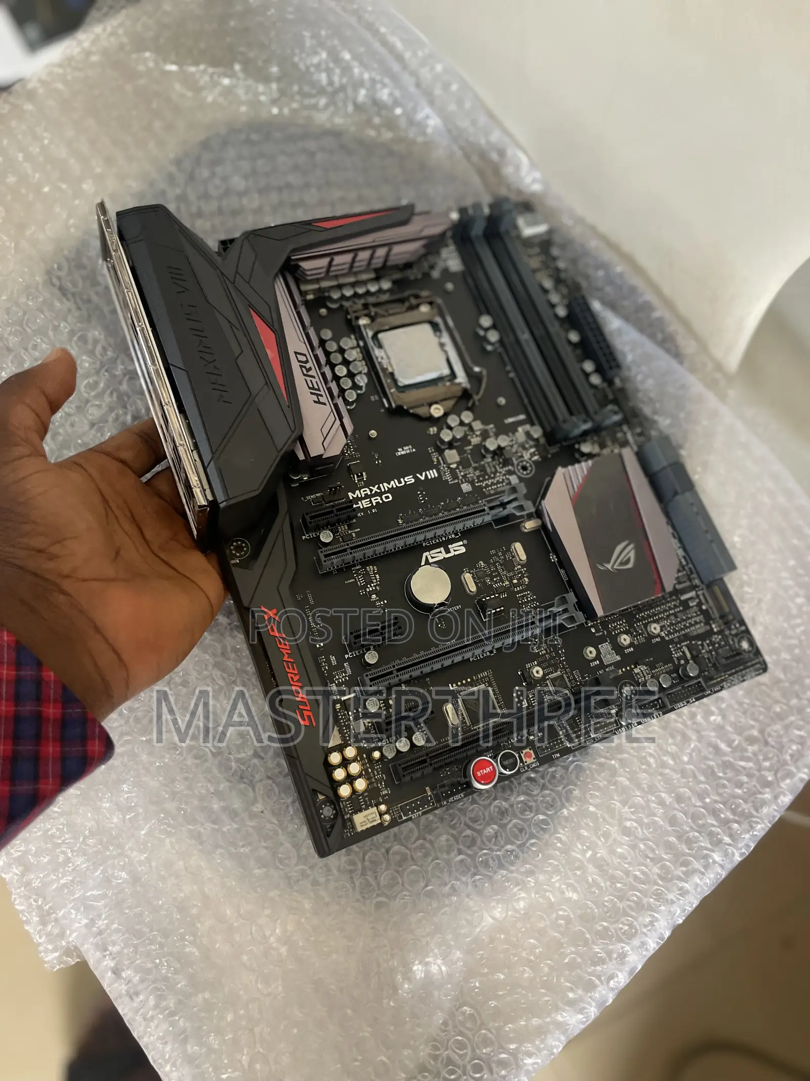 Core I7 + Asus Rog Maximum Vii Hero Motherboard
