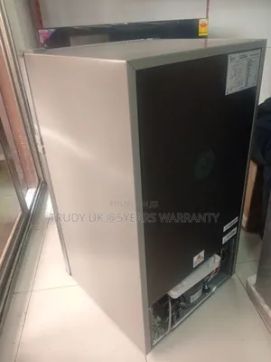 Elegant Efficient – Roch 61l Fridge