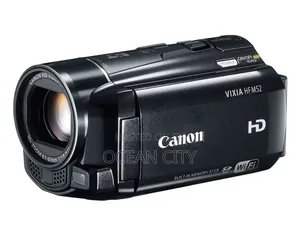 Light Use Canon 32gb Hd Camcorder.