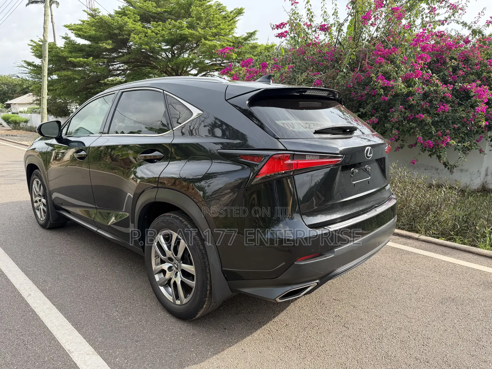 Lexus NX 2022 Black