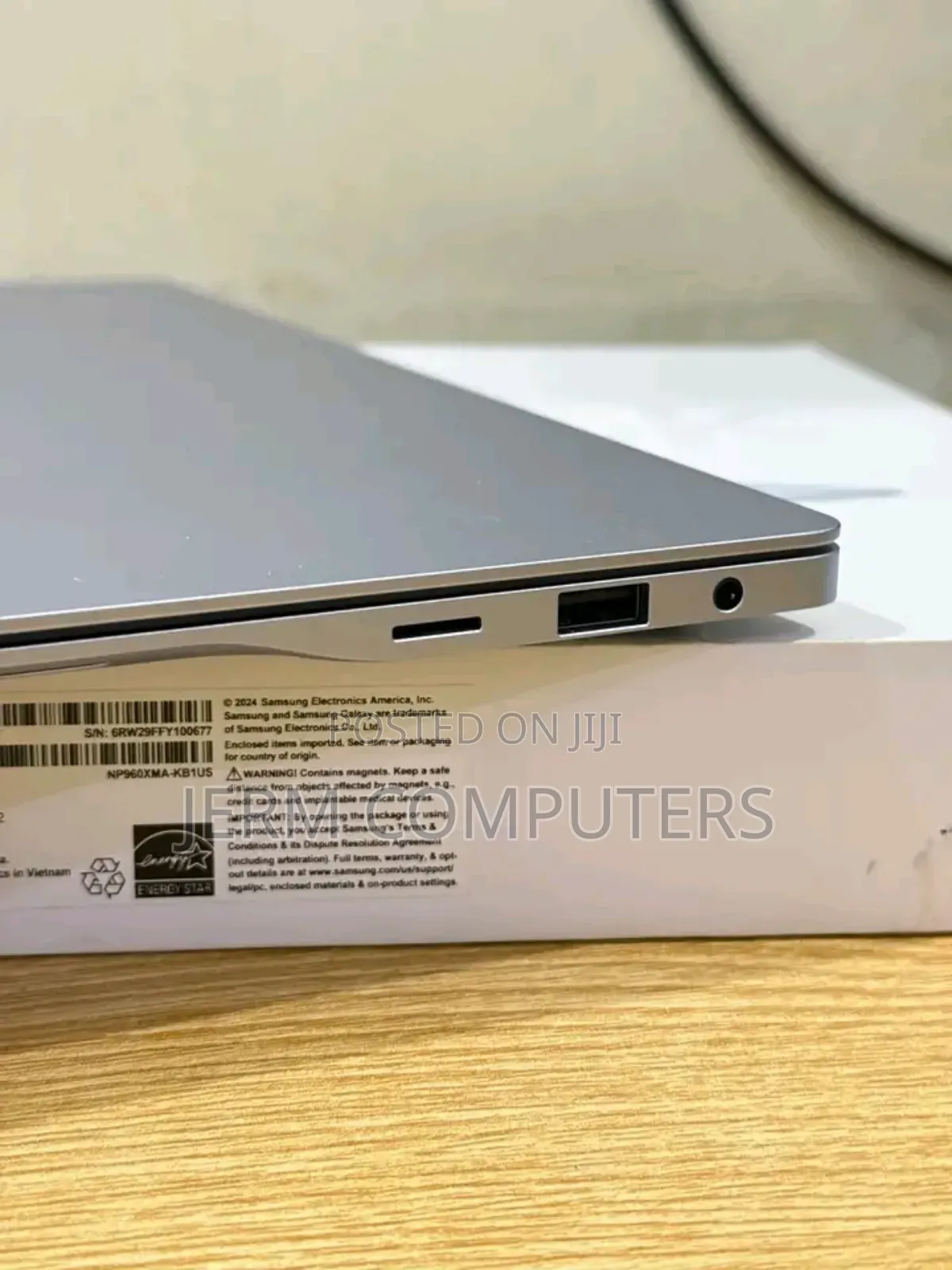 New Samsung Galaxy Book4 16GB Qualcomm Snapdragon X Elite SSD 512GB