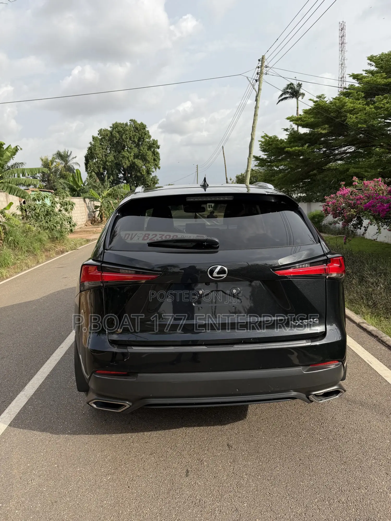 Lexus NX 2022 Black