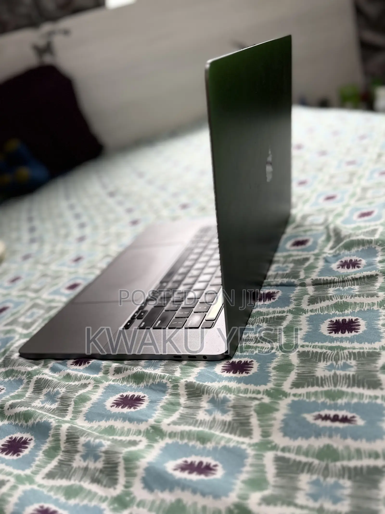Laptop Apple MacBook Pro 2019 16GB Intel Core i9 eMMC 1T