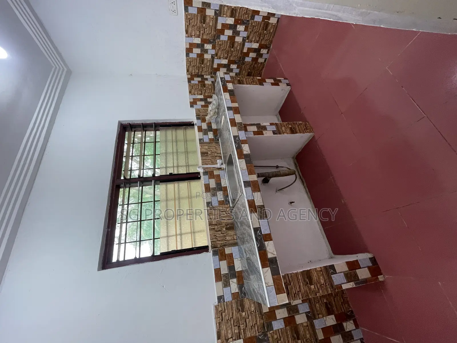 1bdrm Apartment in Batsonaa, Baatsona Total for rent