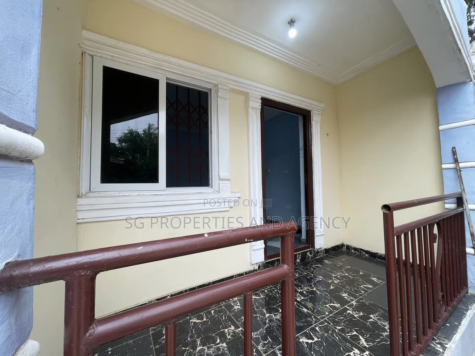 1bdrm Apartment in Batsonaa, Baatsona Total for rent