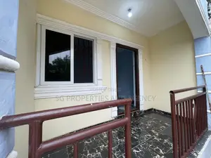 1bdrm Apartment in Batsonaa, Baatsona Total for rent