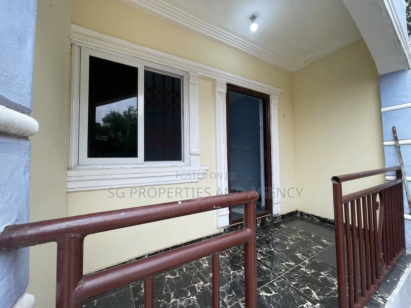 1bdrm Apartment in Batsonaa, Baatsona Total for rent