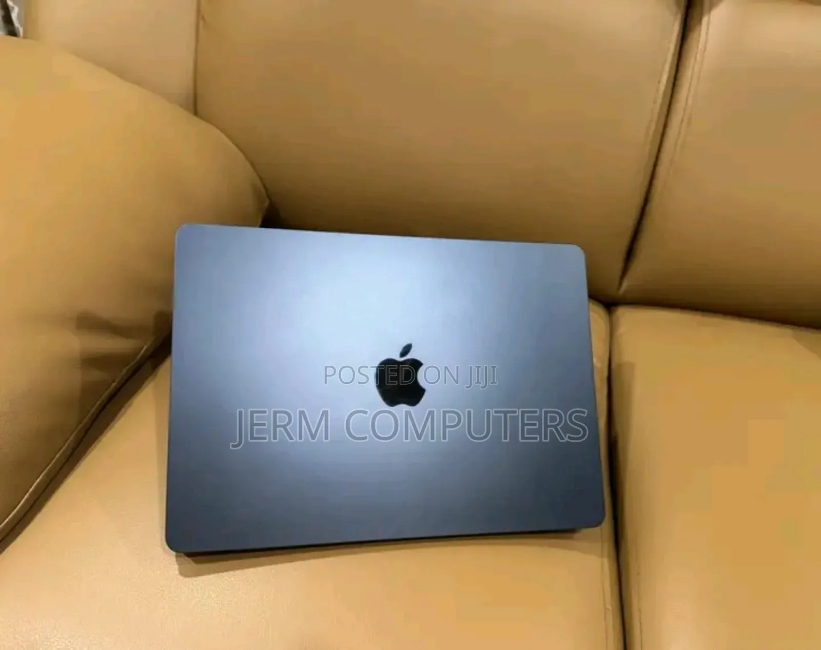 Laptop Apple MacBook Air 2024 M3 13-inch 16GB Apple M3 SSD 512GB