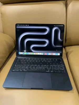 Laptop Apple MacBook Air 2024 M3 13-inch 16GB Apple M3 SSD 512GB