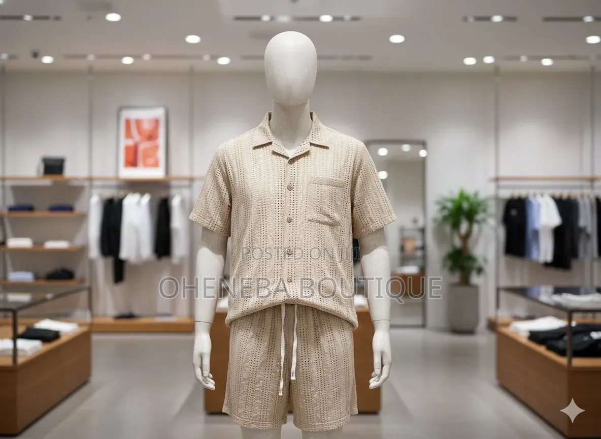 Simple Top and Down Short for Men