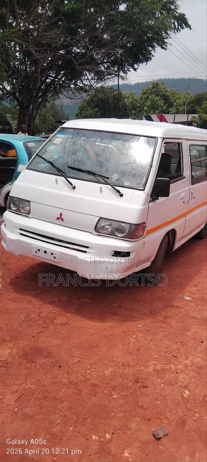Hyundai H-100 2004 White