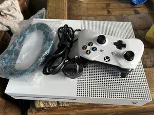 Xbox One S With 5games