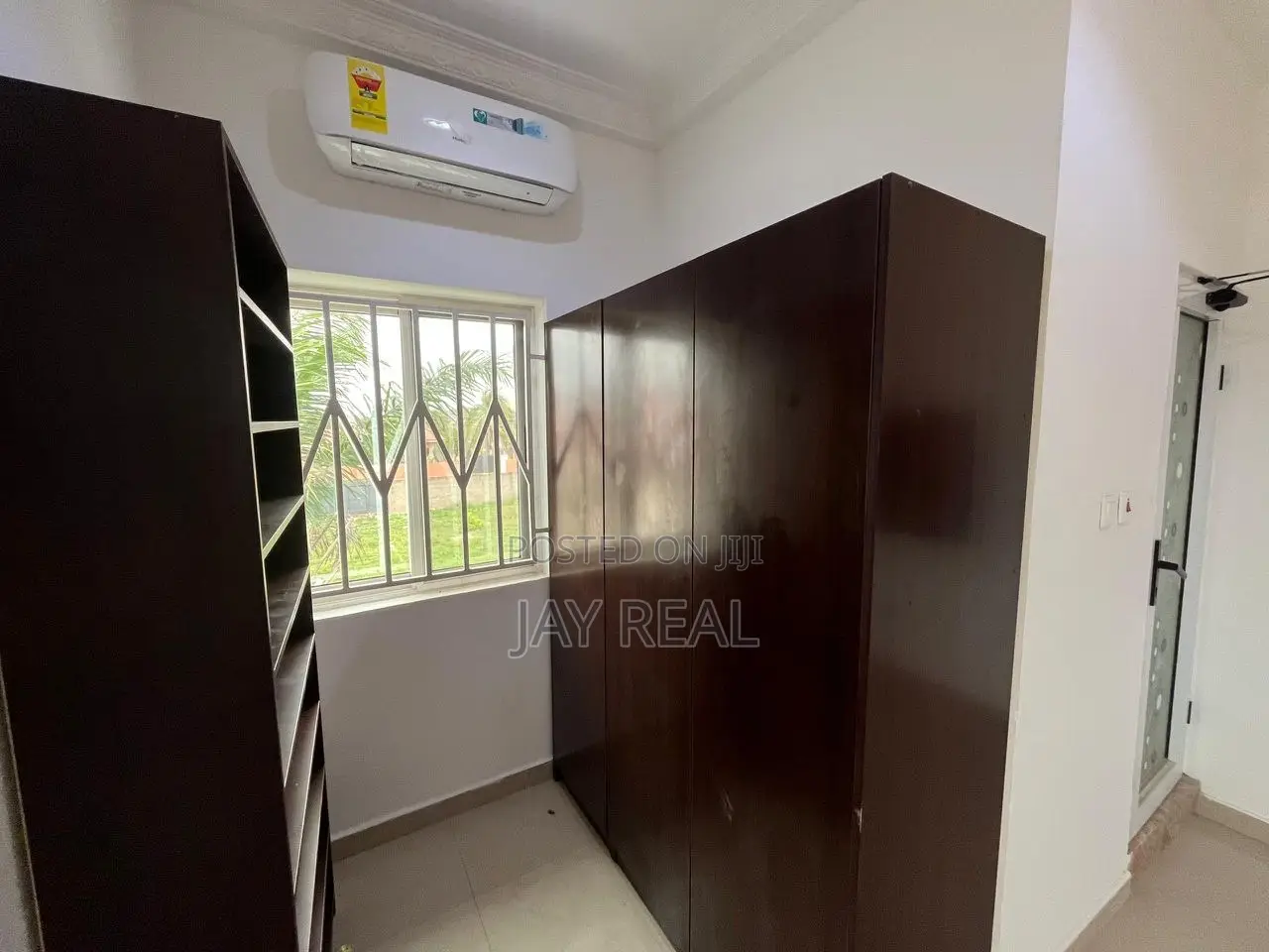 2bedroom Apartment Fully Furnished for Rent at Tetegu Junction.