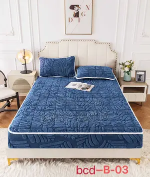 Fitted Bed Cover