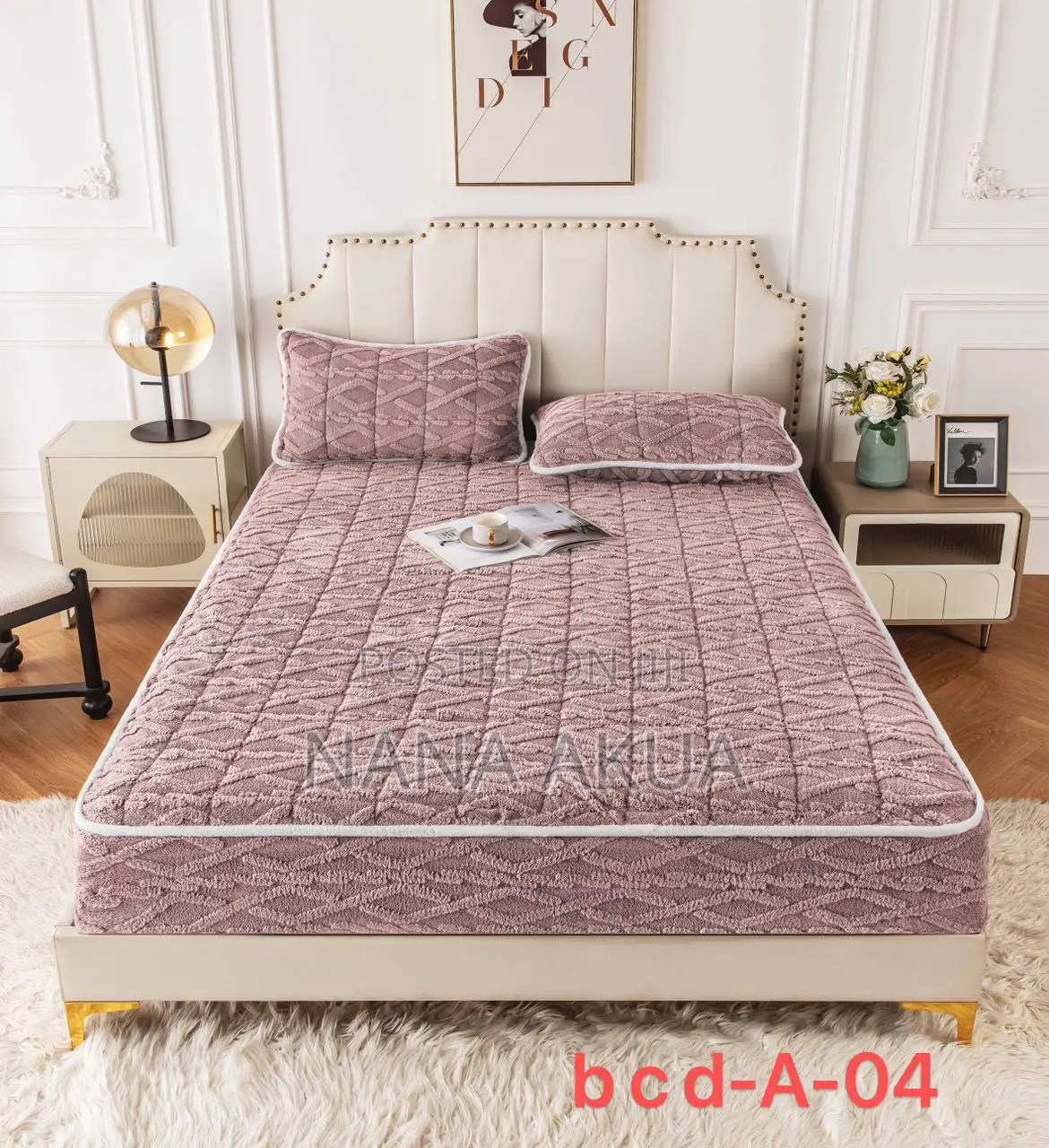 Fitted Bed Cover