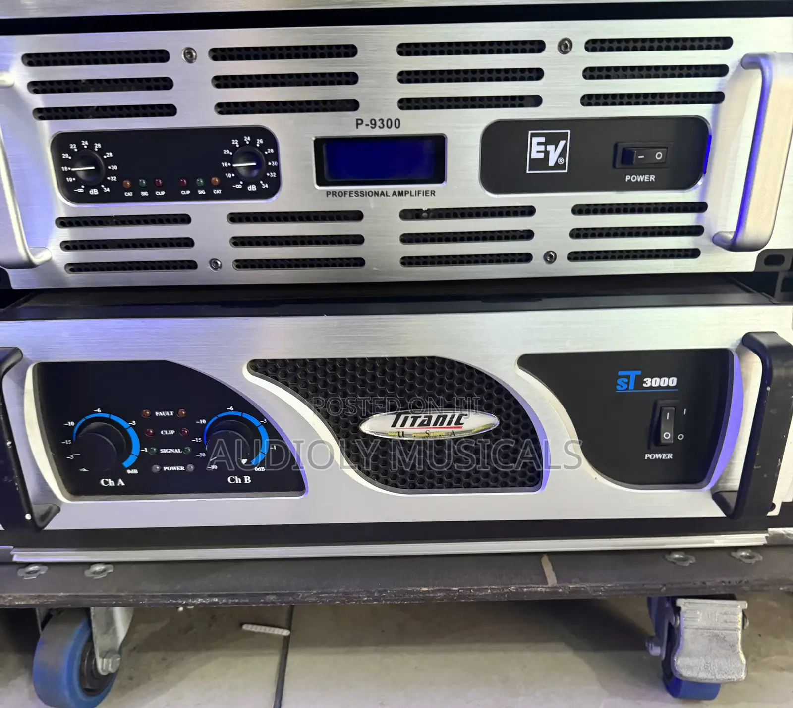 Titanic St3000 2 Channel Bass Amplifier