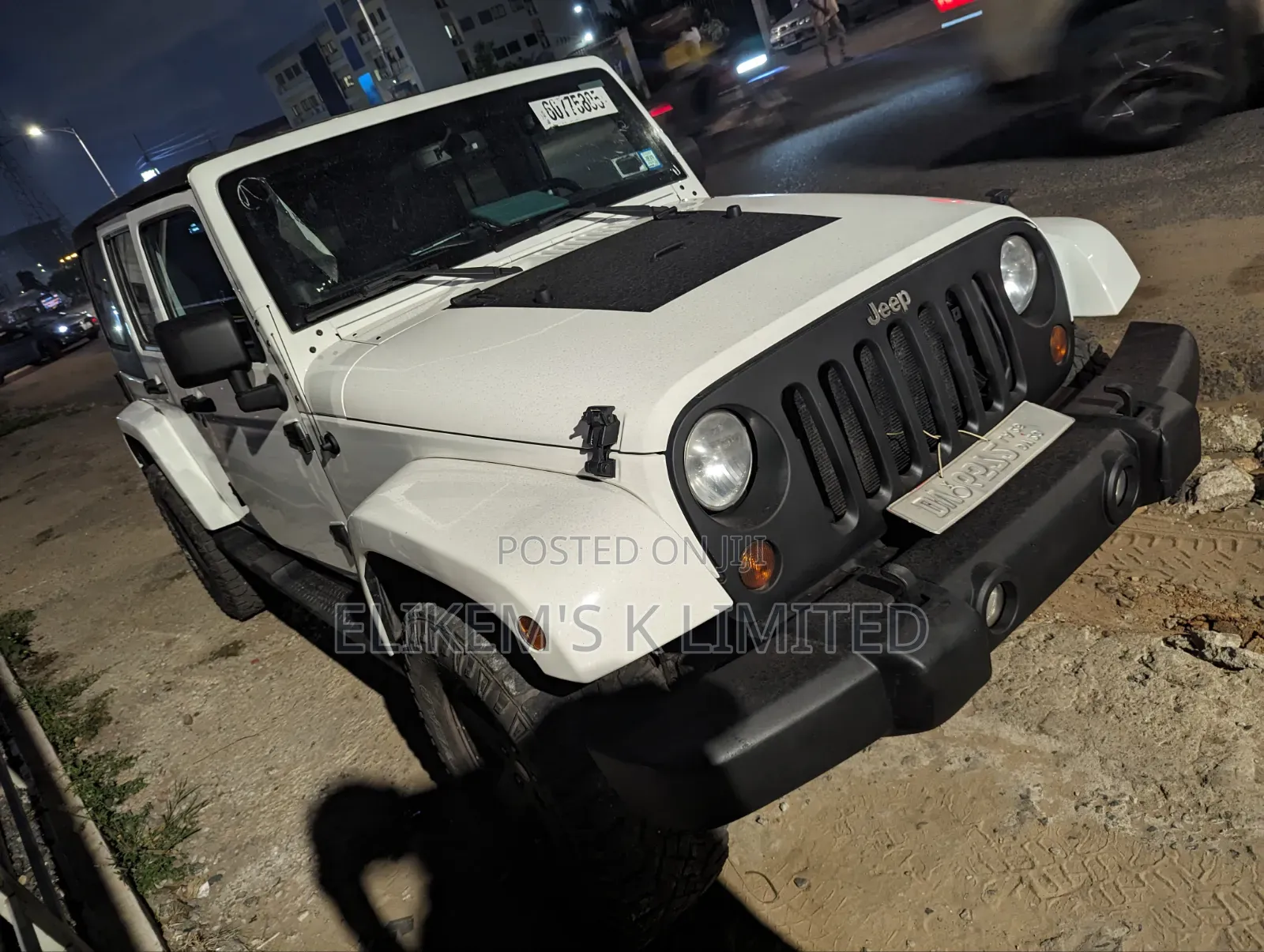 Jeep Wrangler Sahara 2013 White