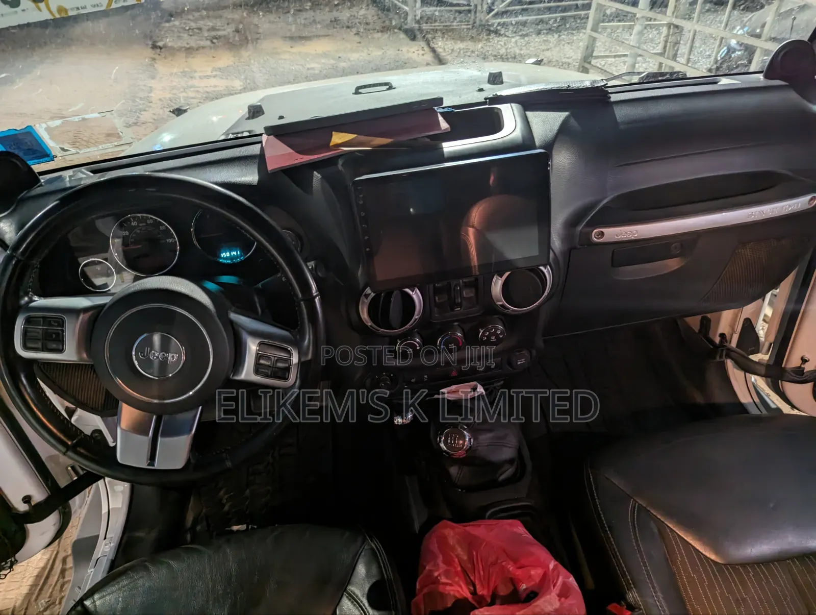 Jeep Wrangler Sahara 2013 White