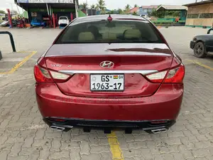 Hyundai Sonata GLS Sedan FWD (2.4L 4cyl 6A) 2013 Red