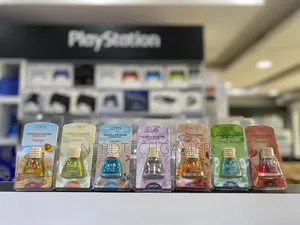Loris Decorative Auto Perfume