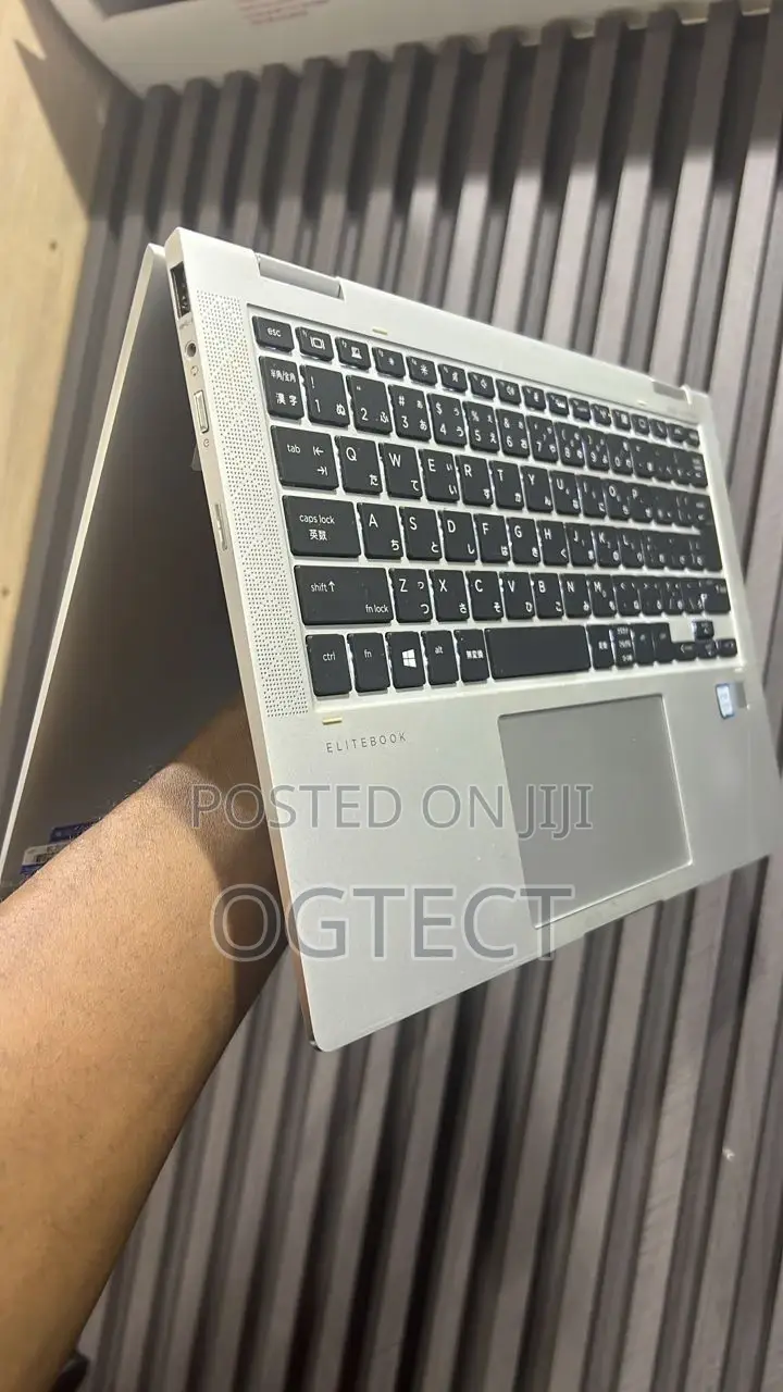 Laptop HP EliteBook x360 1030 G4 8GB Intel Core i5 SSD 256GB