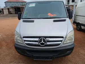 Mercedes-Benz Sprinter 2009 Silver
