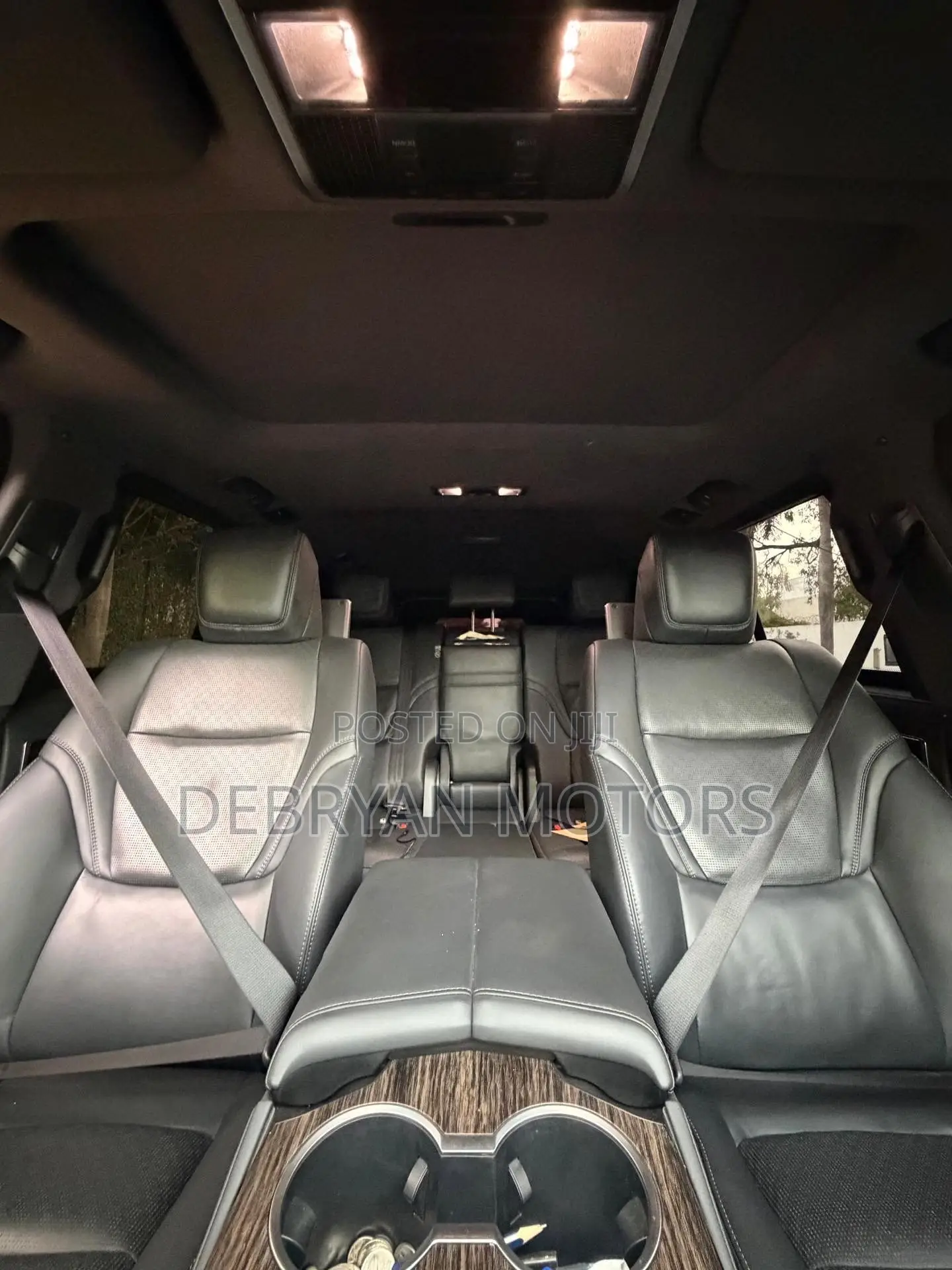 Toyota Land Cruiser LC300 2025 Black