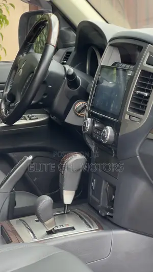 Mitsubishi Pajero V80 3.5 V6 GL/GLS 2020 White