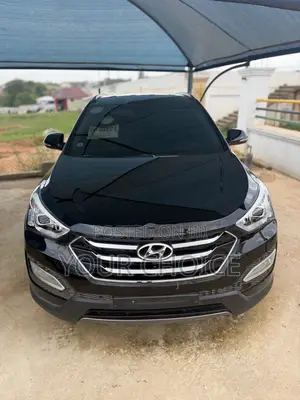 Hyundai Santa Fe 2016 Black