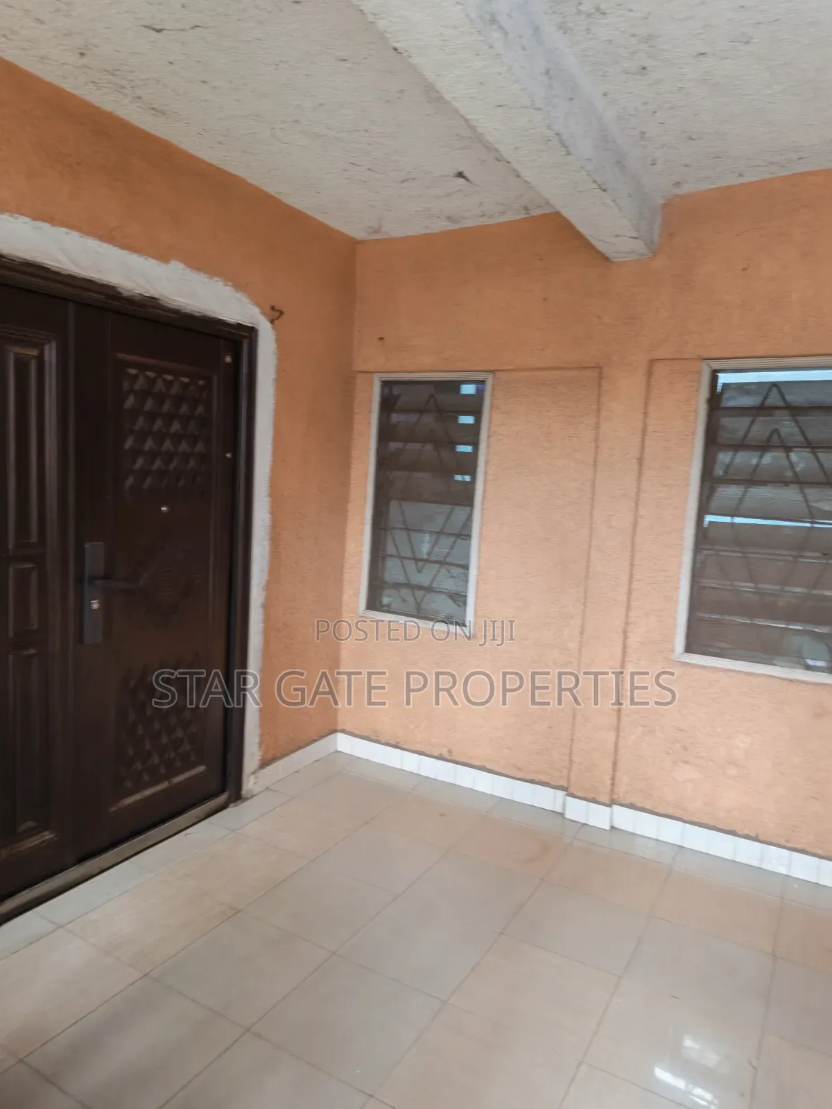 5bdrm House in Breman West ( Suame,, Kumasi Metropolitan for sale