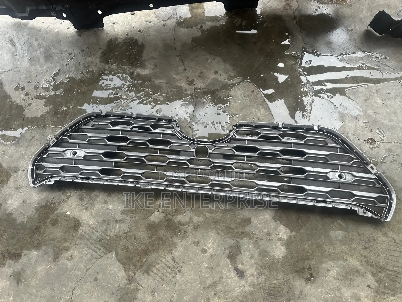 Toyota Rav4 Front Shells Camera Type 2019,2020,2021,2022,2023,2024