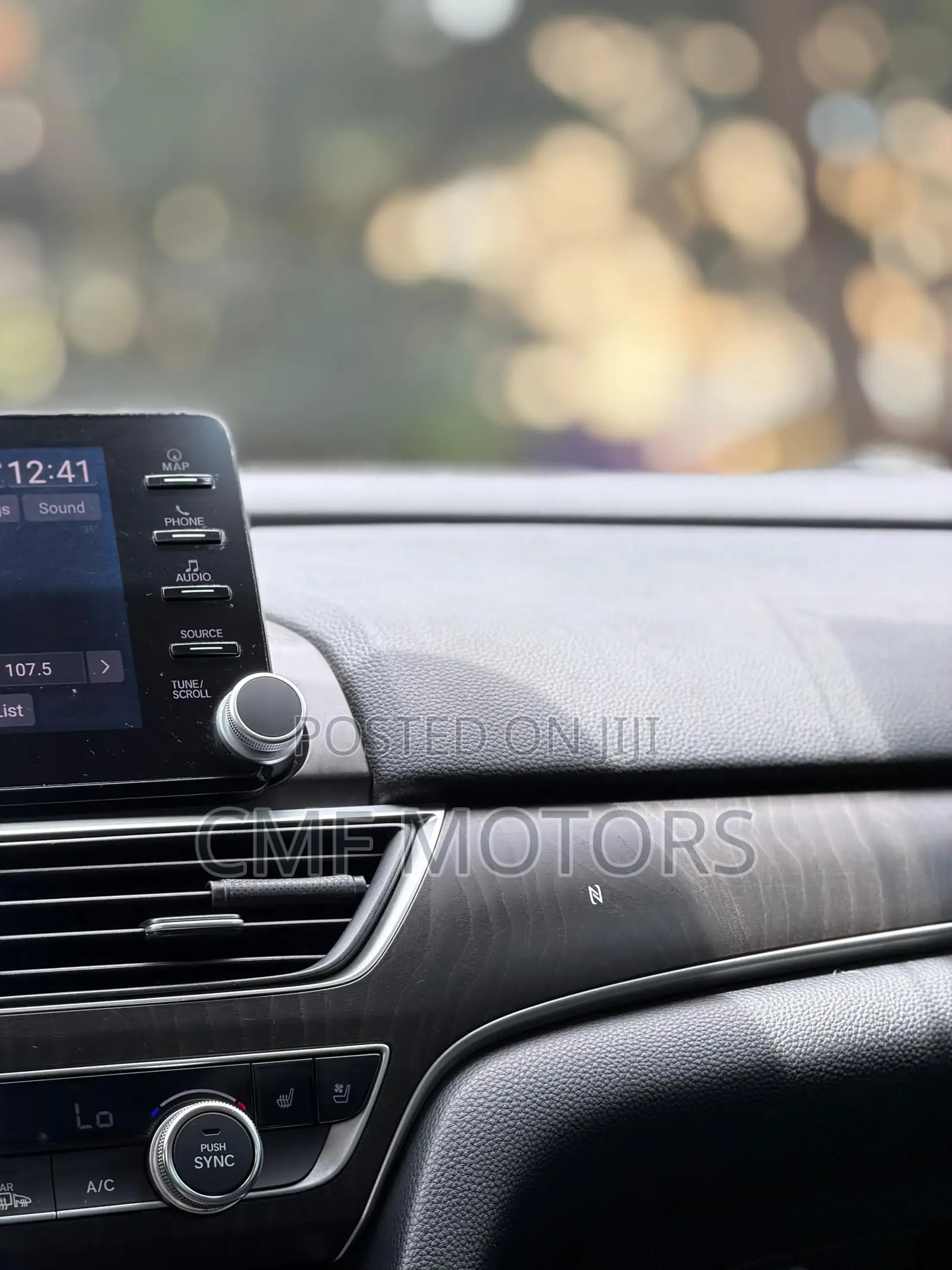 Honda Accord Touring 2.0T 2018 Silver