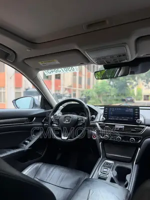 Honda Accord Touring 2.0T 2018 Silver