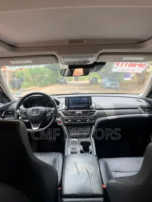 Honda Accord Touring 2.0T 2018 Silver