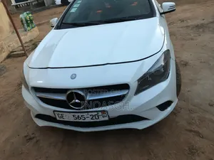 Mercedes-Benz C250 2016 White