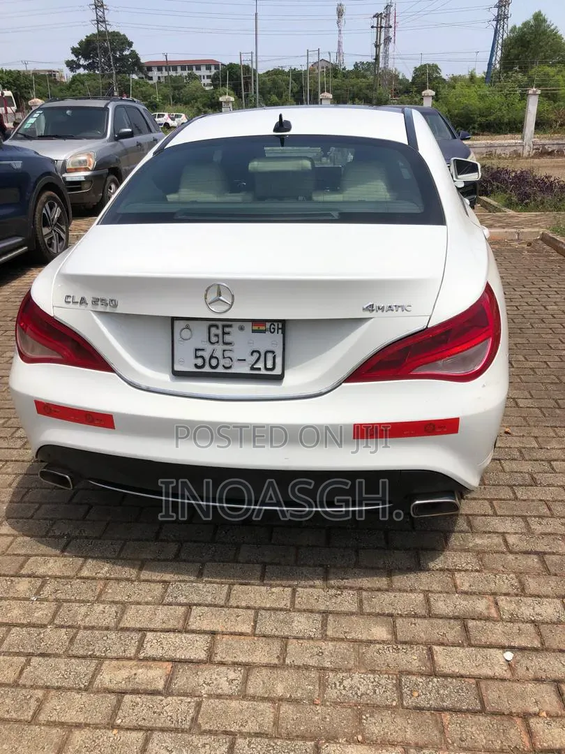 Mercedes-Benz C250 2016 White