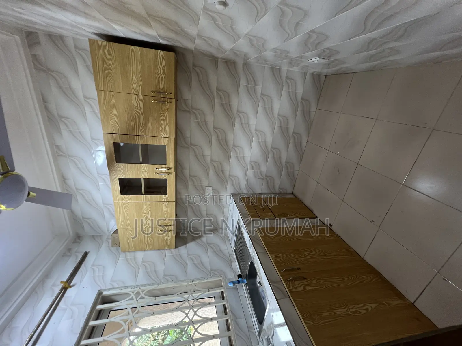 1bdrm Apartment in Mr Justice Estate, Bortiano for rent