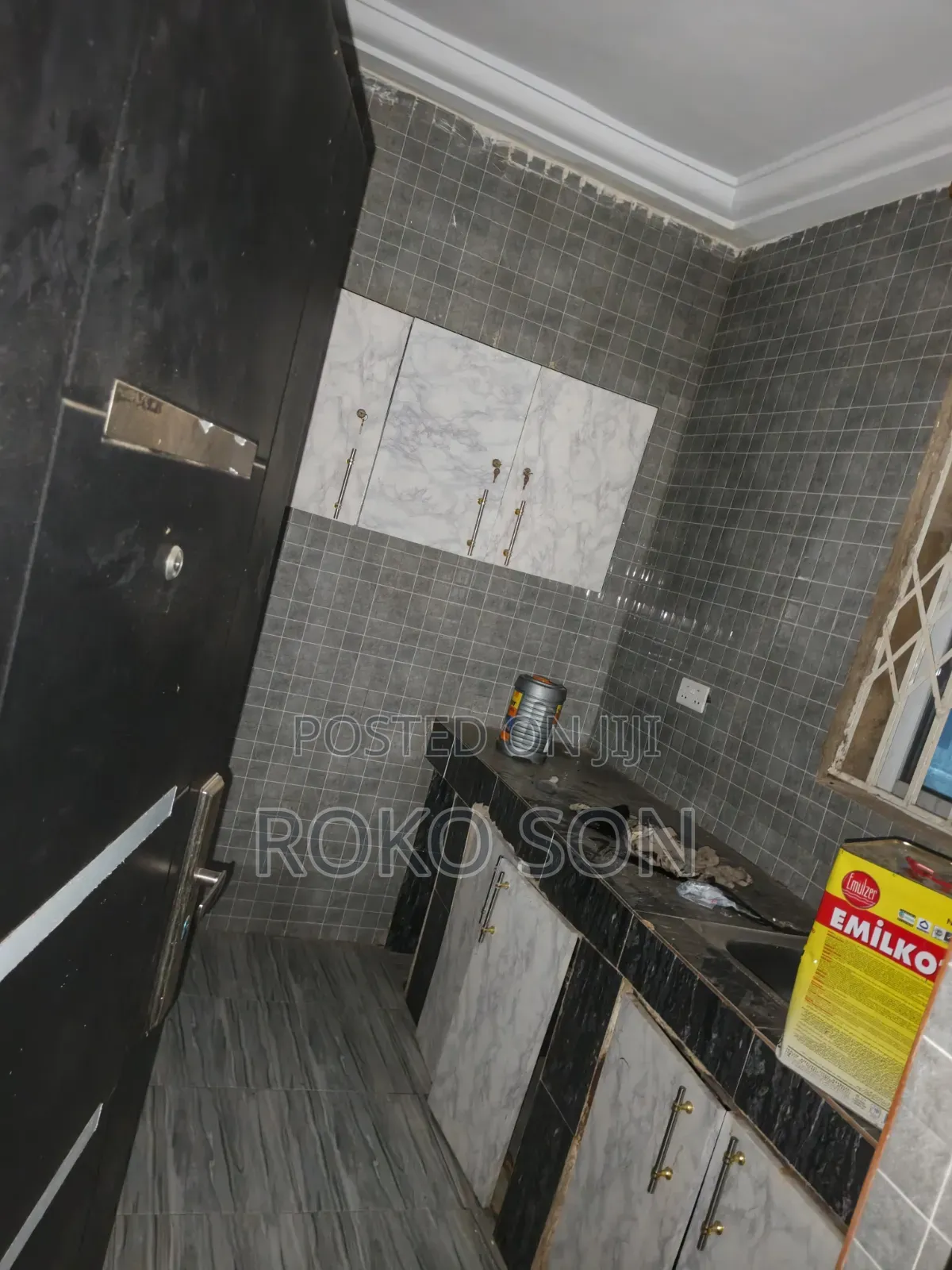 Mini Flat in Dr Roko, Manhean for rent